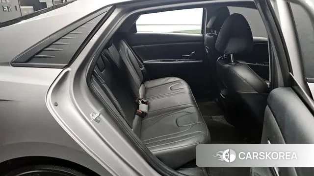 Hyundai Avante Hybrid (CN7) 2022 Серый из Кореи, фото 2