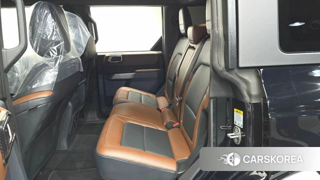Ford Bronco 6th Generation 2023 Черный из Кореи, фото 2