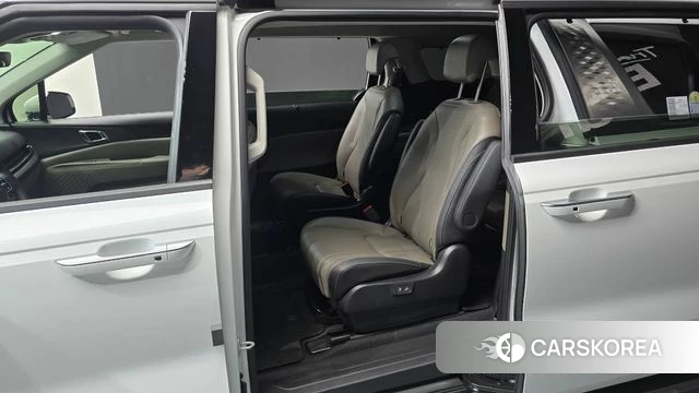Kia The New Carnival 4th Generation 2024 Белый из Кореи, фото 2