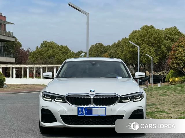 BMW 3 series 2020 Белый из Китая, фото 2