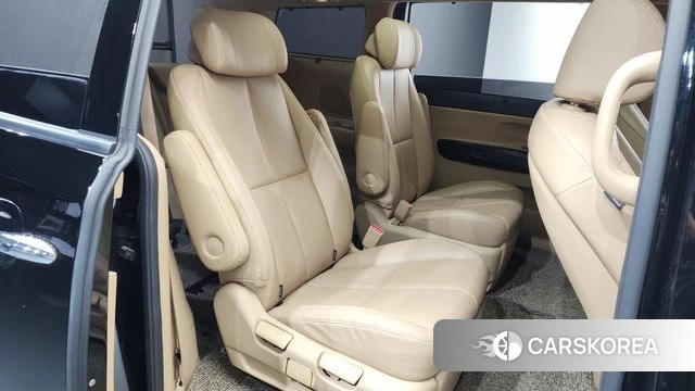 Kia The New Carnival 2018 Черный из Кореи, фото 2