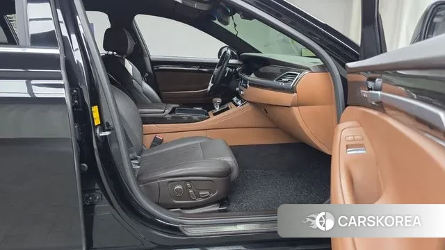 Genesis G90 2021 Черный из Кореи, фото 2