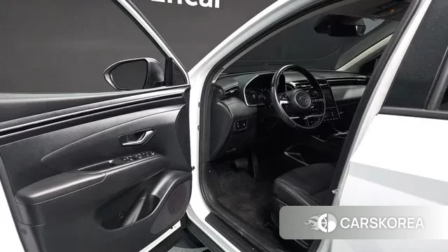 Hyundai Tucson (NX4) 2022 Белый из Кореи, фото 2