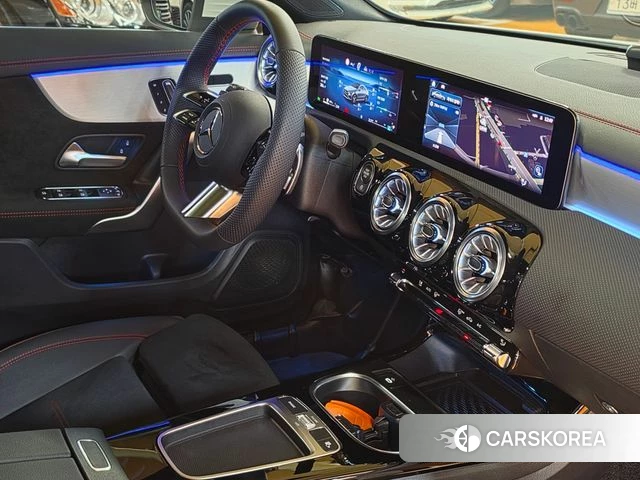 Mercedes-Benz CLA-Class C118 2026 Белый из Кореи, фото 2