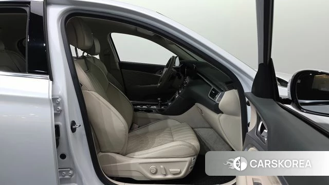 Genesis The New G70 2022 Белый из Кореи, фото 2