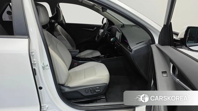 Kia Di Ol Nu Niro 2022 Белый из Кореи, фото 2