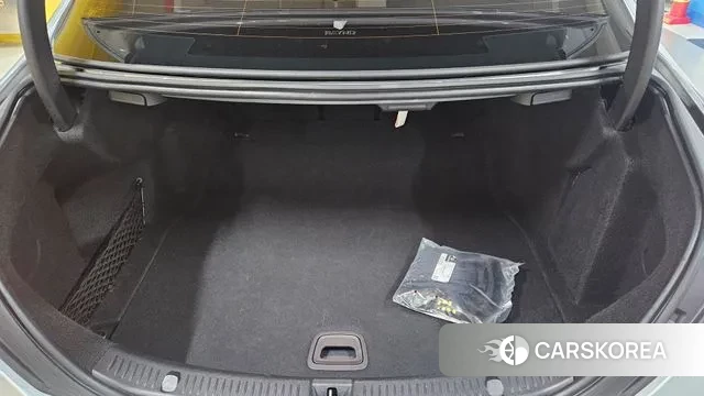 Mercedes-Benz E-Class W213 2022 Серебряный из Кореи, фото 2