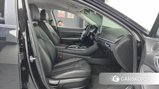 Hyundai Sonata (DN8) 2022 Черный из Кореи, фото 2