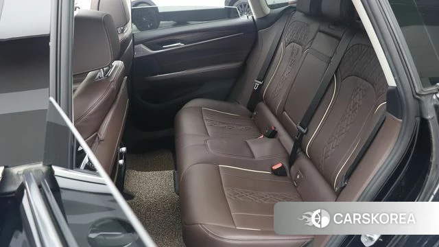 BMW 6 Series GT (G32) 2022 Серый из Кореи, фото 2