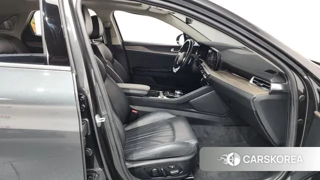 Kia K5 3rd generation 2021 Серый из Кореи, фото 2