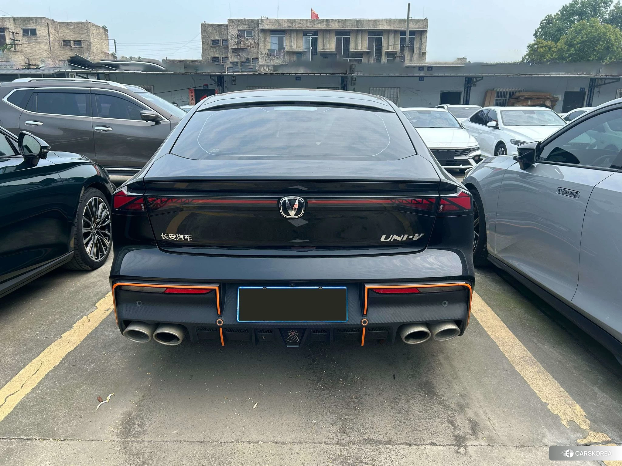 Chang'an UNI-V 2023 Черный из Китая, фото 2