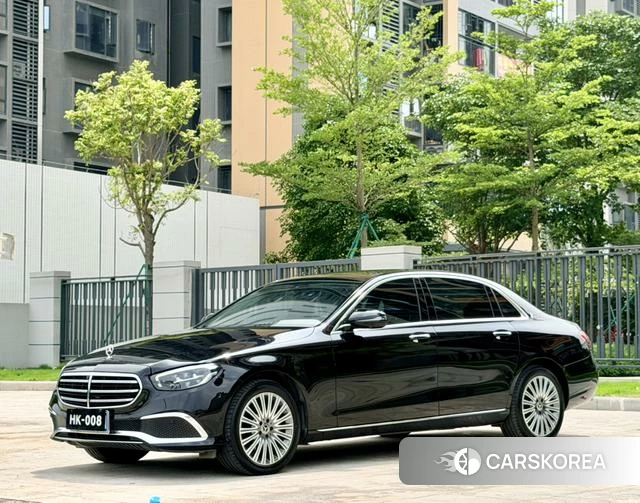Mercedes-Benz E-class 2023 Черный из Китая, фото 2