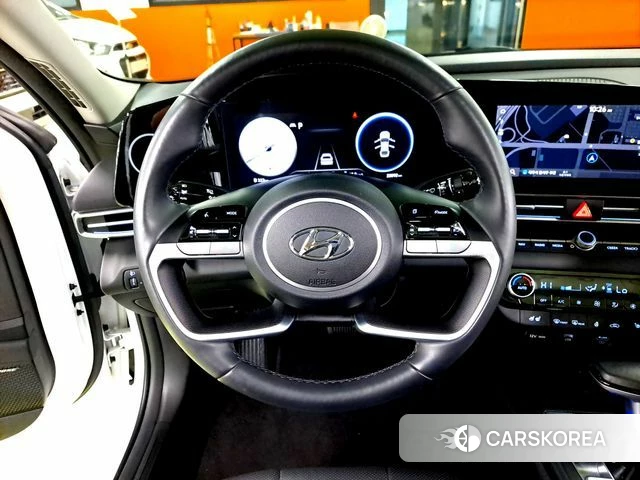 Hyundai Avante (CN7) 2023 Белый из Кореи, фото 2