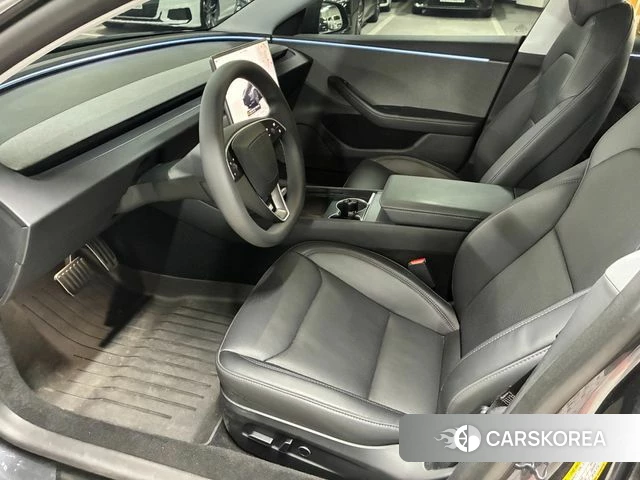 Tesla Model 3 2025 Серый из Кореи, фото 2