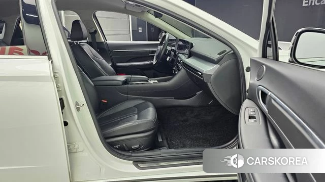 Hyundai Sonata D Edge (DN8) 2024 Белый из Кореи, фото 2