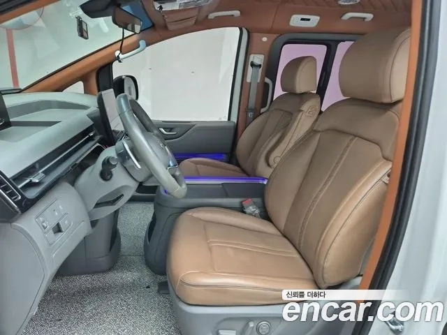 Hyundai Staria 2021 Белый из Кореи, фото 2