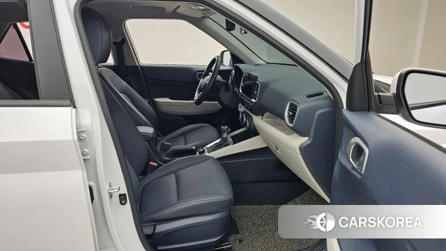 Hyundai Venue 2021 Белый из Кореи, фото 2