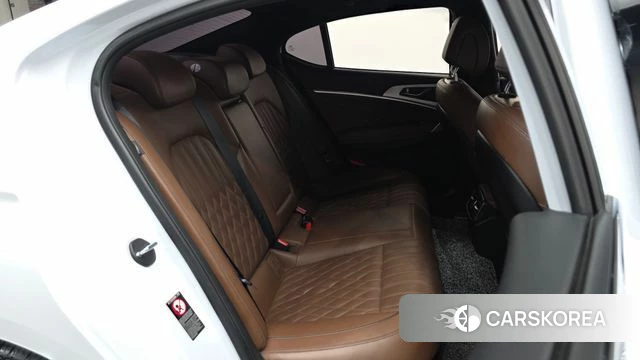 Genesis G70 2018 Белый из Кореи, фото 2