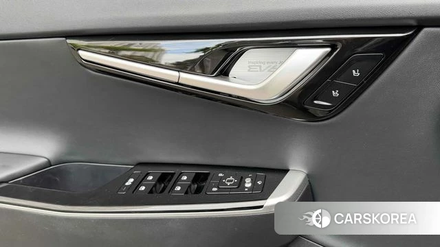 Kia EV6 2022 Жемчужный цвет из Кореи, фото 2