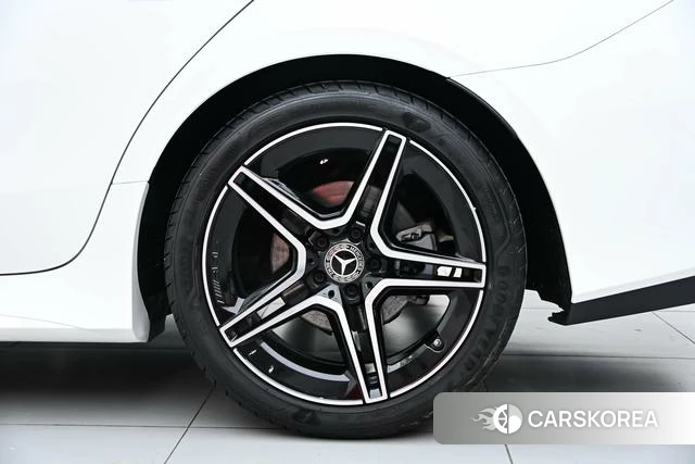 Mercedes-Benz CLS 2022 Белый из Китая, фото 2