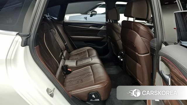 BMW 6 Series GT (G32) 2020 Белый из Кореи, фото 2