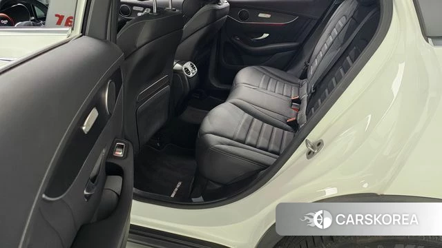 Mercedes-Benz GLC-Class X253 2021 Белый из Кореи, фото 2
