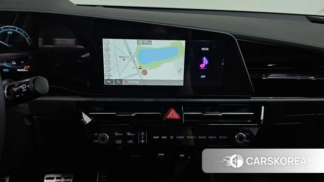 Kia Di Ol Nu Niro 2022 Белый из Кореи, фото 2