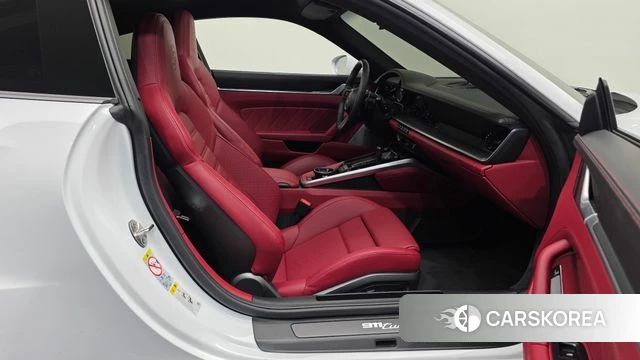 Porsche 911(992) 2022 Белый из Кореи, фото 2