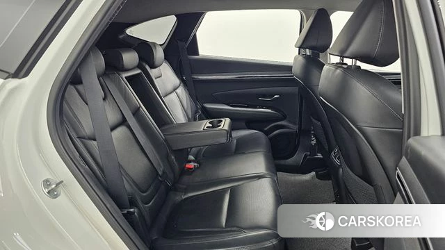 Hyundai Tucson Hybrid (NX4) 2023 Белый из Кореи, фото 2