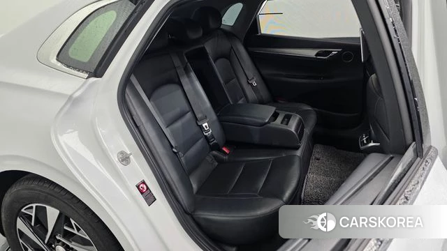 Hyundai The New Grandeur IG Hybrid 2022 Белый из Кореи, фото 2