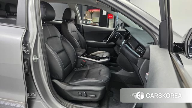 Kia Niro EV 2021 Серый из Кореи, фото 2