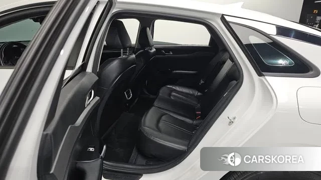 Kia K5 3rd generation 2022 Белый из Кореи, фото 2