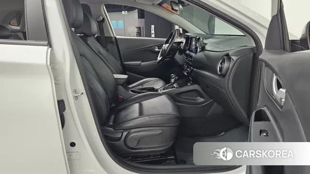 Hyundai The New Kona 2021 Белый из Кореи, фото 2