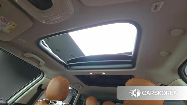 Mini Cooper Clubman 2023 Песочный из Кореи, фото 2