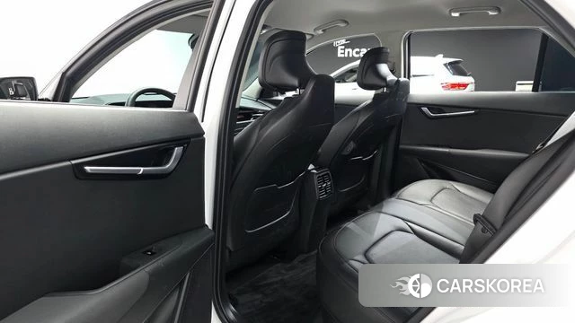 Kia Di All New Niro EV 2022 Белый из Кореи, фото 2