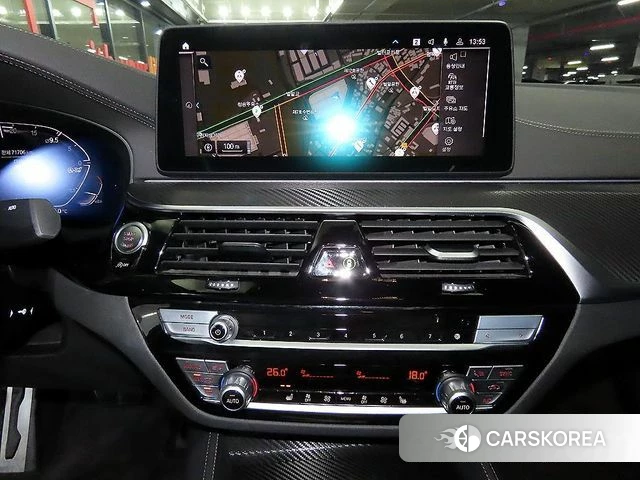 BMW 5 Series (G30) 2022 Серый из Кореи, фото 2