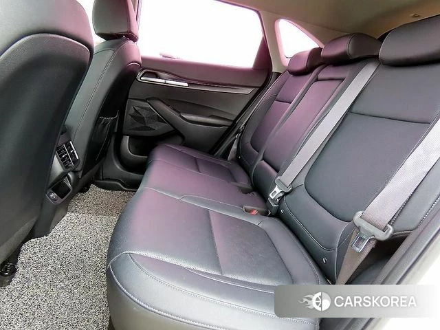Kia Seltos 2020 Жемчужный цвет из Кореи, фото 2