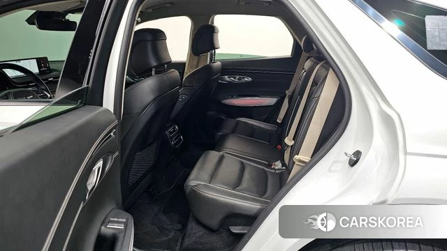 Genesis Electrified GV70 2022 Белый из Кореи, фото 2