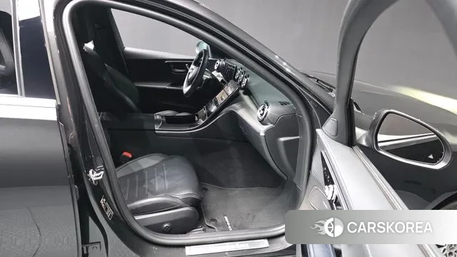 Mercedes-Benz C-Class W206 2022 Серый из Кореи, фото 2