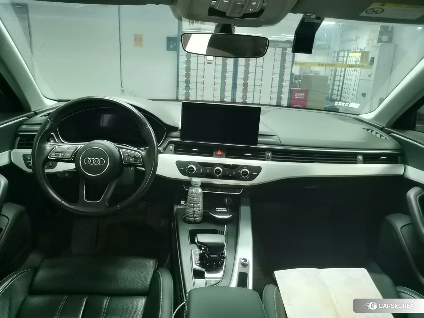 Audi A4L 2021 Темно-серый из Китая, фото 2