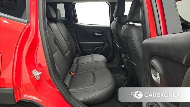 Jeep Renegade 2023 Красный из Кореи, фото 2