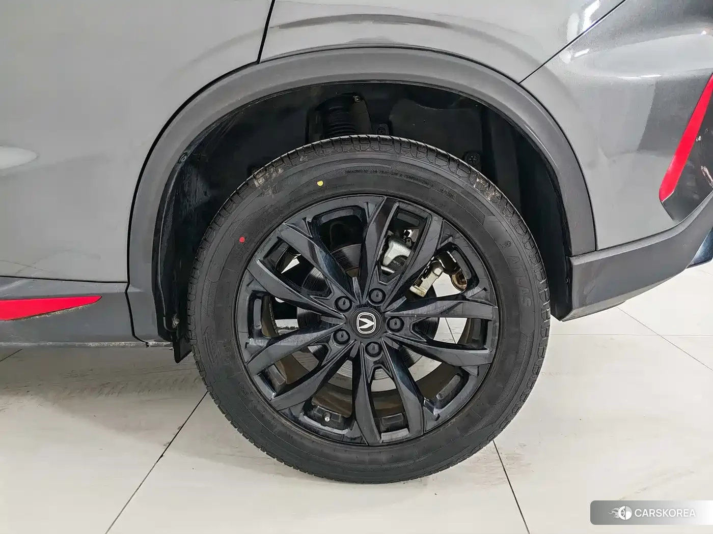 Chang'an Changan X5 PLUS 2024 Silver/gray из Китая, фото 2