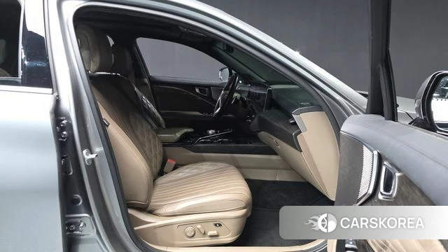 Kia K8 2021 Серебристо-серый из Кореи, фото 2