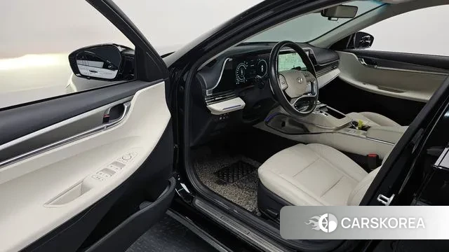 Hyundai The New Grandeur IG Hybrid 2022 Черный из Кореи, фото 2