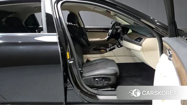 Genesis G90 2019 Черный из Кореи, фото 2