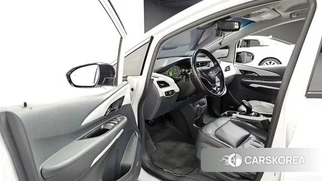 Chevrolet (GM Daewoo) Bolt EV 2021 Белый из Кореи, фото 2