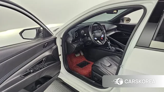 Hyundai Avante (CN7) 2021 Белый из Кореи, фото 2