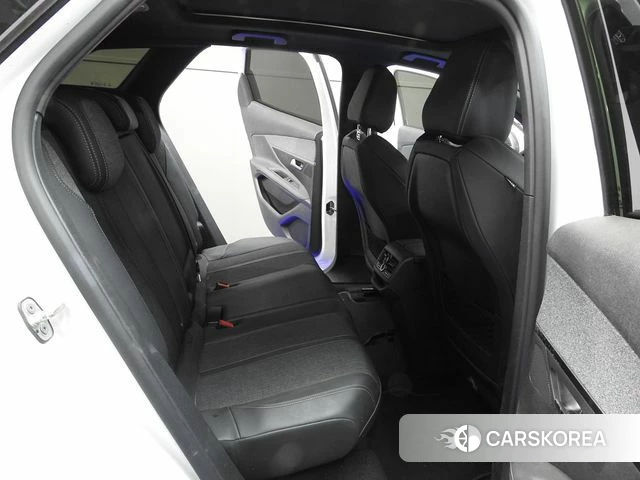 Peugeot 3008 second generation 2019 Белый из Кореи, фото 2