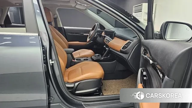 Kia The New Seltos 2023 Серый из Кореи, фото 2