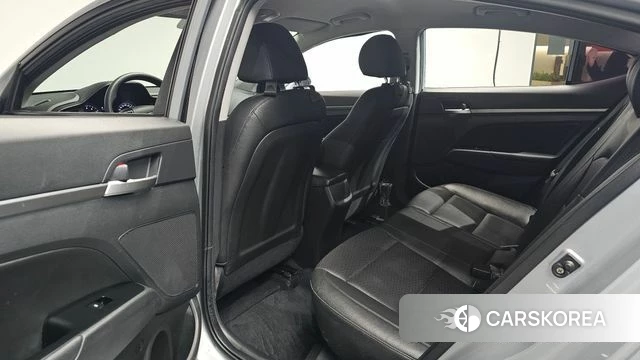 Hyundai The New Avante AD 2020 Серебристо-серый из Кореи, фото 2